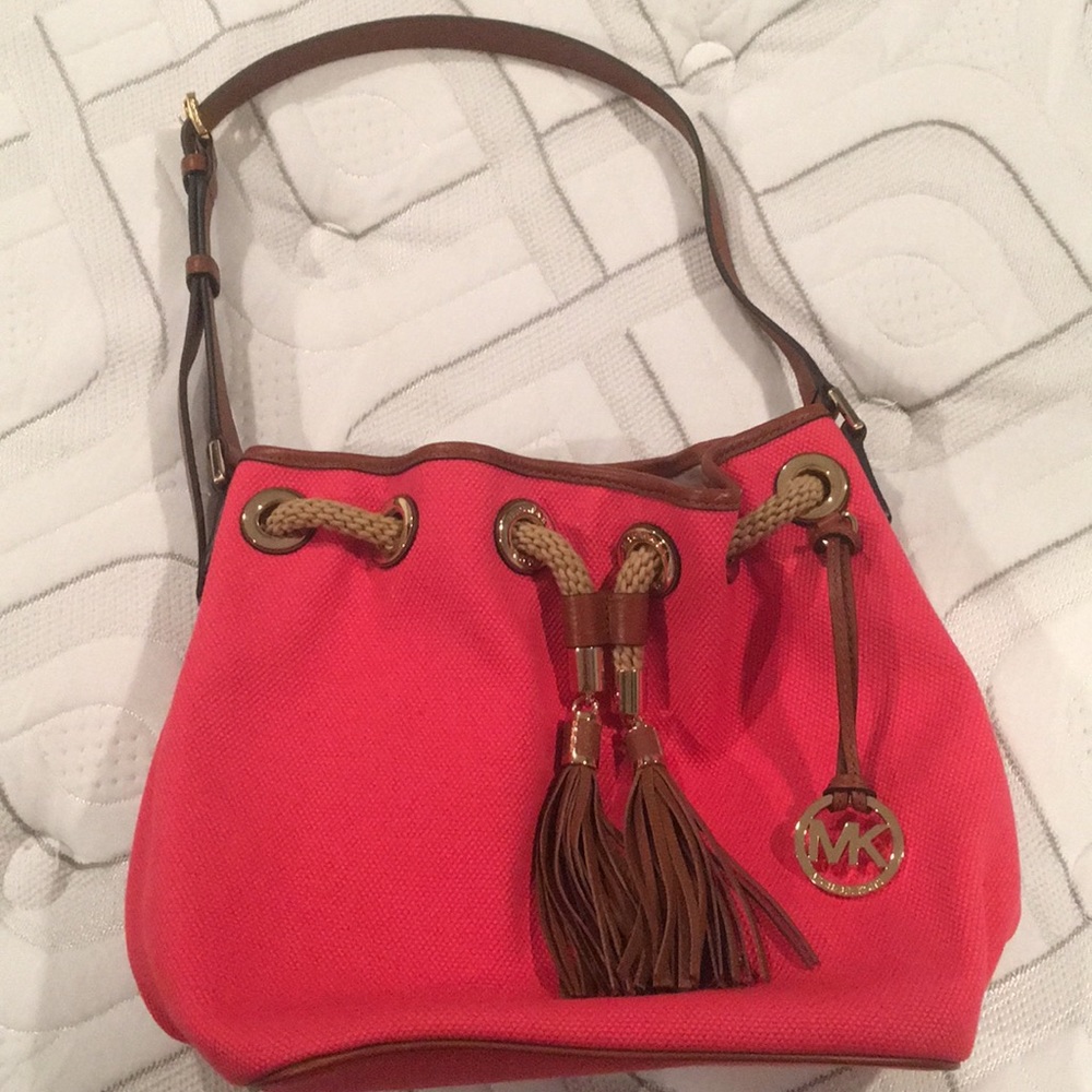 Michael Kors bucket purse